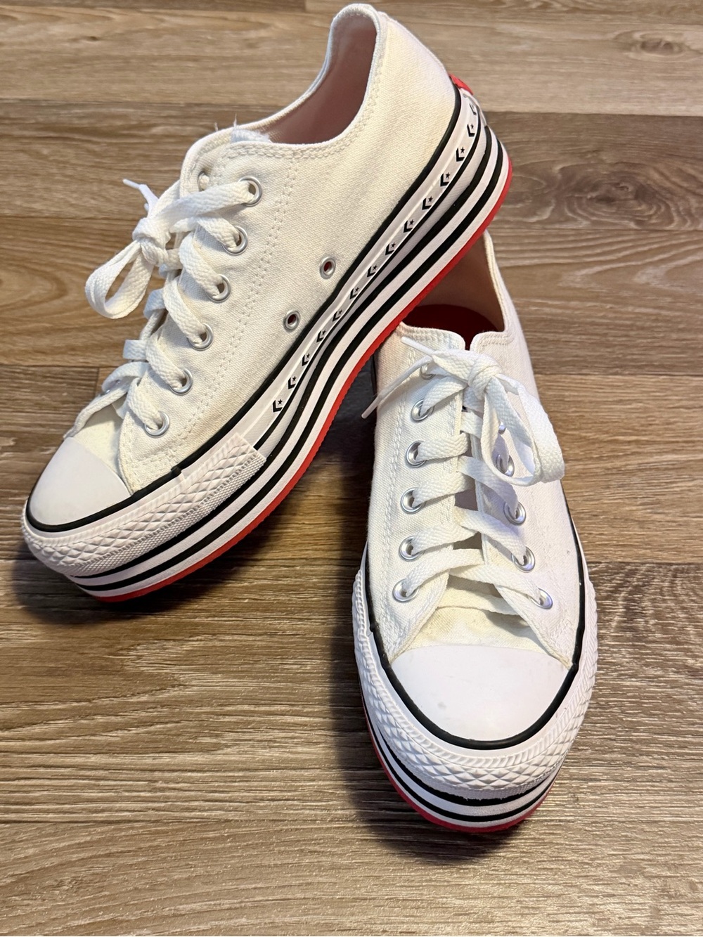 Converse White Canvas Low-Top Platform Sneakers with Red and Black Stripe